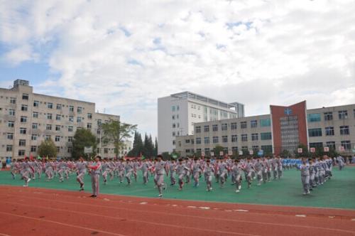 四川鐵路有哪些學校(四川鐵路衛(wèi)生學校)