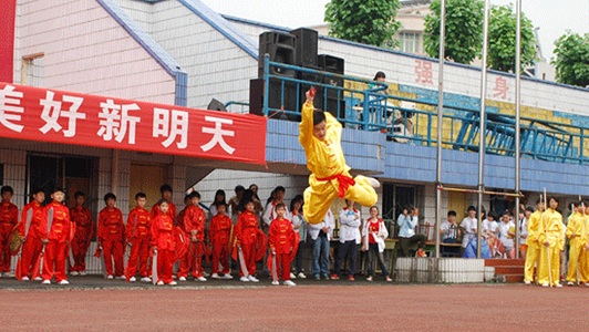 哪個(gè)是成都最好的計(jì)算機(jī)大專？