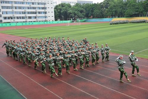 深圳育華職業(yè)技術(shù)學校網(wǎng)站網(wǎng)址