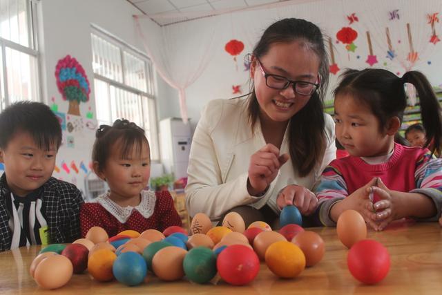 學(xué)前教育和幼師區(qū)別(幼兒教育和學(xué)前教育的區(qū)別)