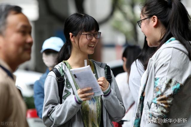 走單招好還是直接考?？坪?單招可以報(bào)考的學(xué)校)