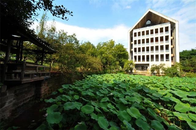 四川省旅游學(xué)校好不好(四川省旅游學(xué)校地址)