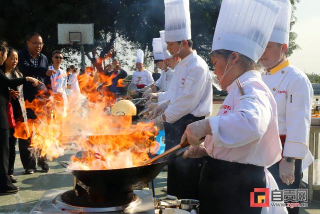 自貢旅游職業(yè)高級中學(自貢旅游職業(yè)高級中學校長)