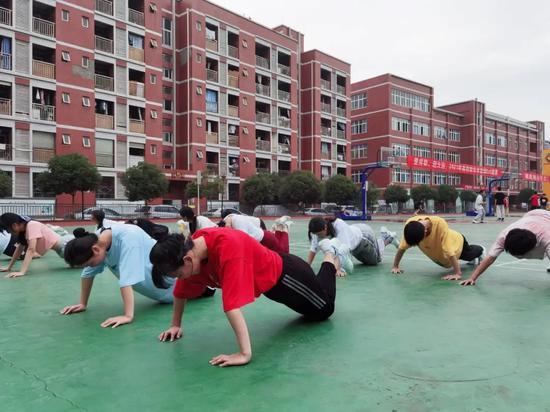 成都市機(jī)械職業(yè)高級(jí)技術(shù)學(xué)校(成都市機(jī)械職業(yè)技術(shù)學(xué)校官網(wǎng))